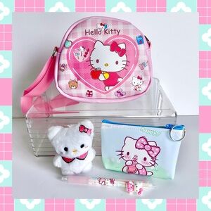 🩷(HK321) Hello Kitty Adorable 4-Piece Purse Bundle!